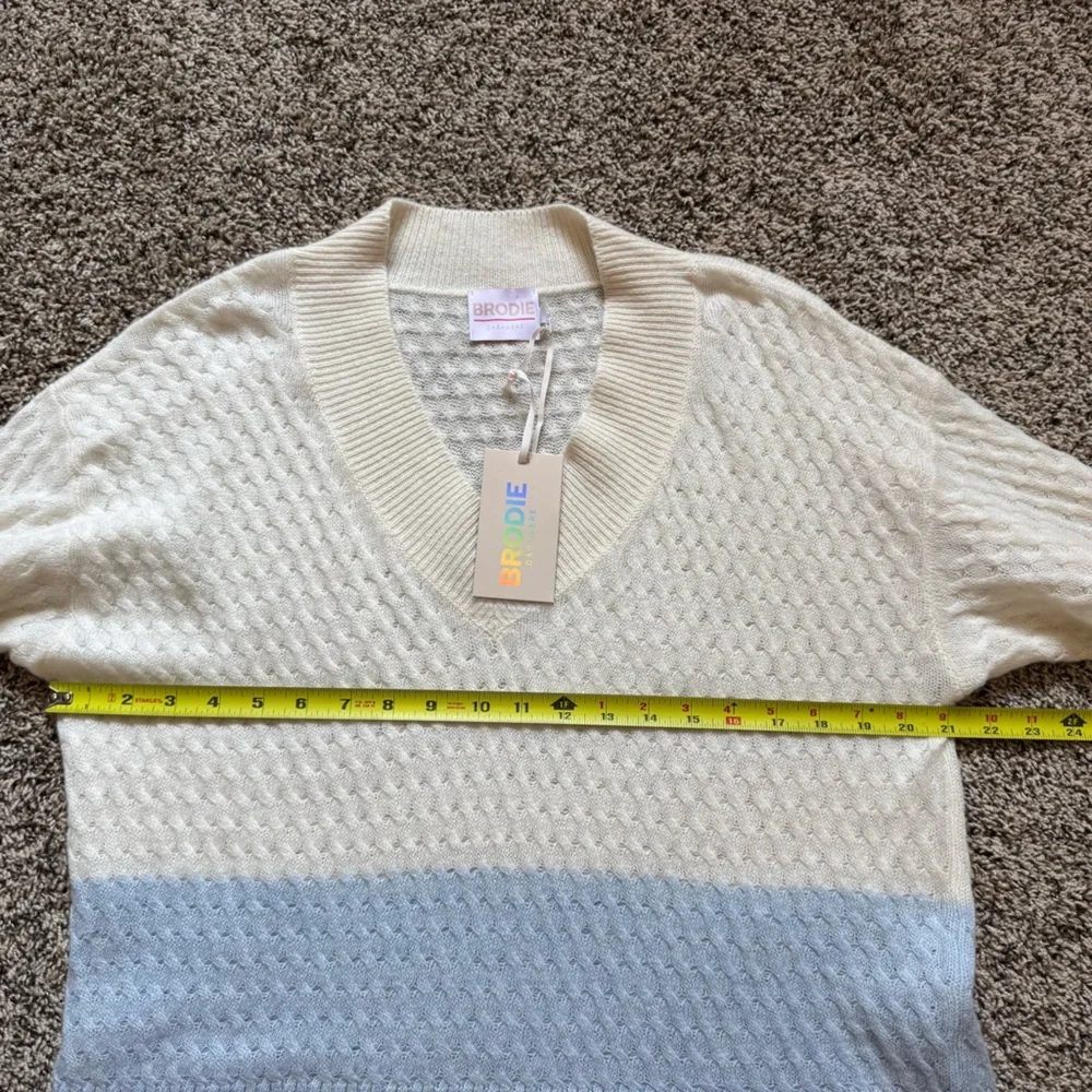 NWT Brodie Ombre 100% Cashmere Sweater (FLAW) - Picture 5 of 10